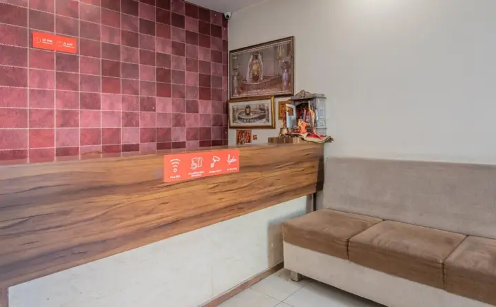 Удджайн: Oyo 24144 Tathastu Hotel