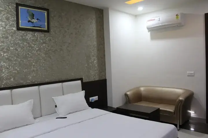 Фатехпур-Сикри: Hotel Celebration