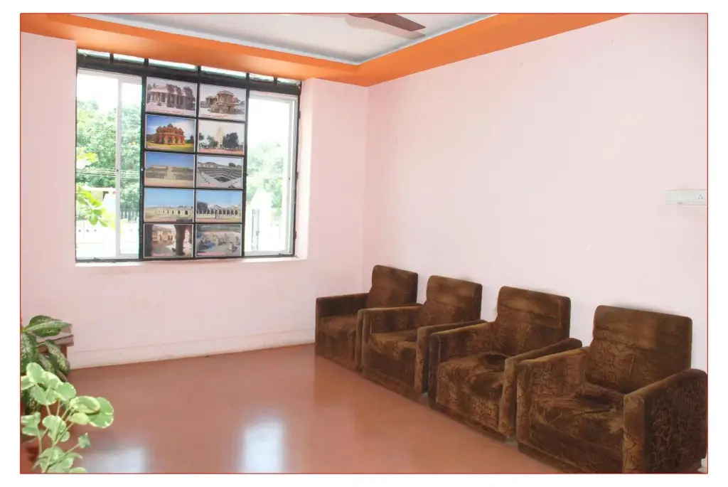 Хоспет: KSTDC Hotel Mayura Vijayanagara