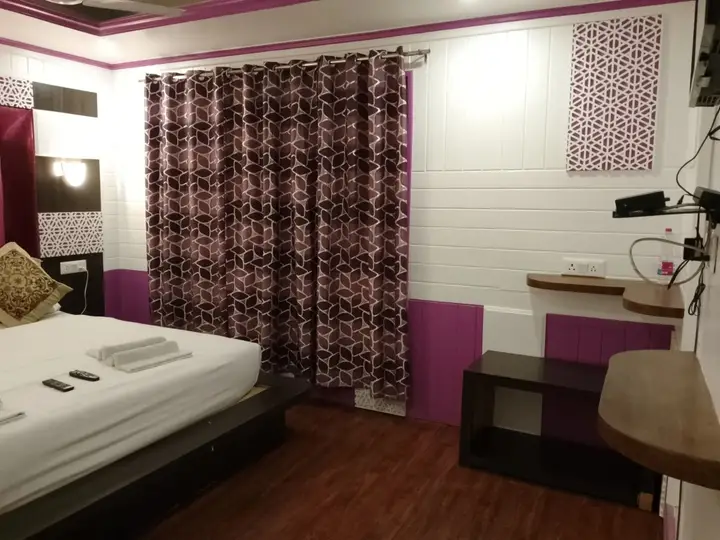 Шринагар: Hotel K2 Inn