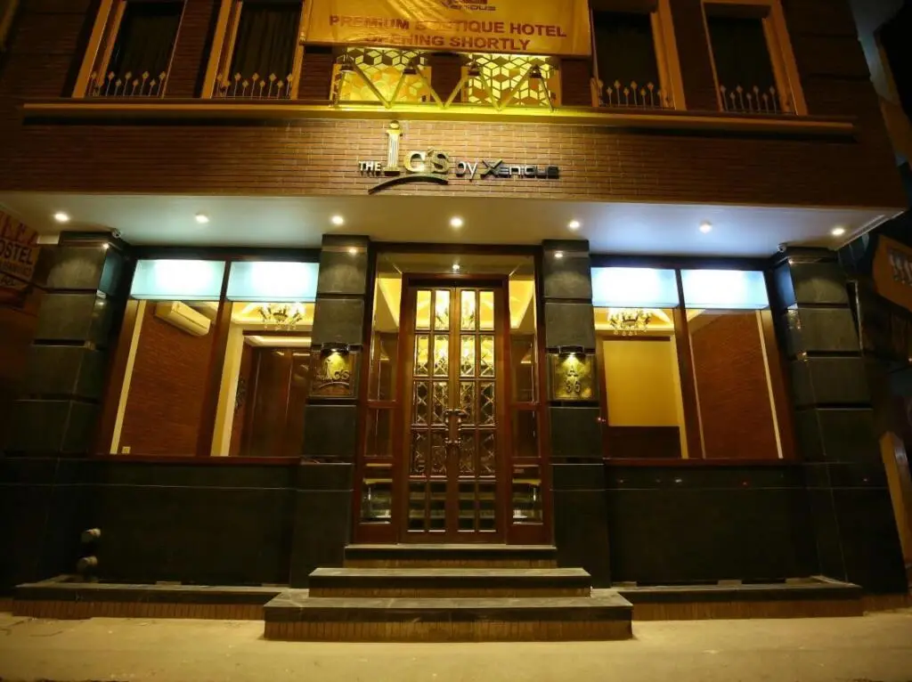 Нью-Дели: The IC's Hotel
