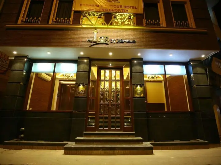 Нью-Дели: The IC's Hotel
