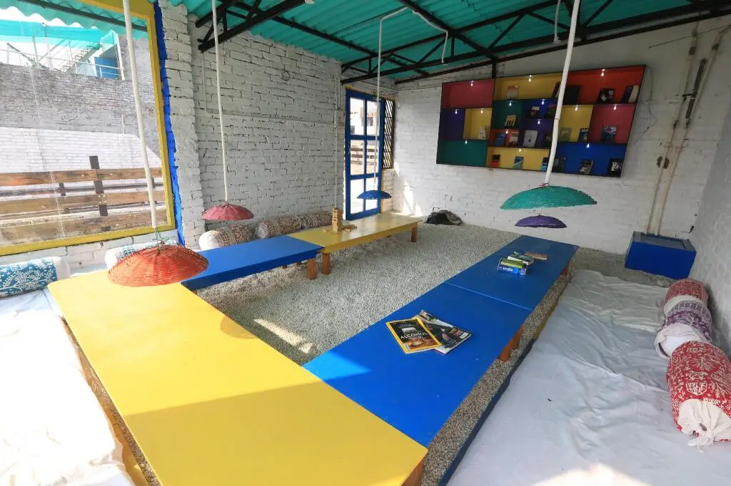 Сарнатх: HosteLaVie Varanasi