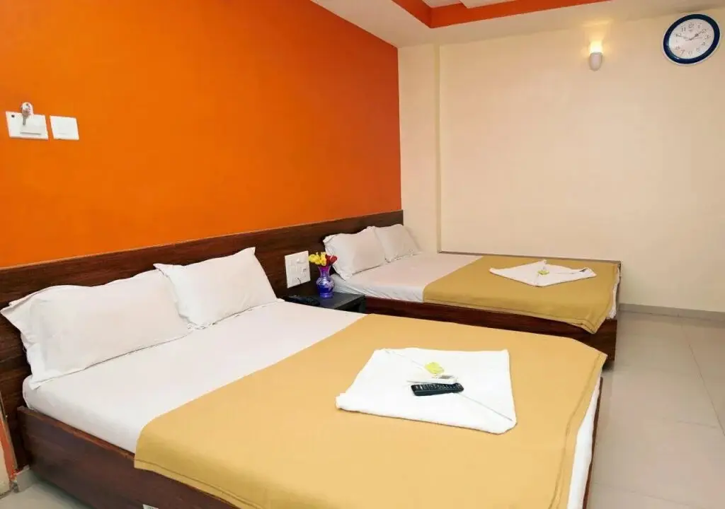 Ширди: Hotel Sai Parth