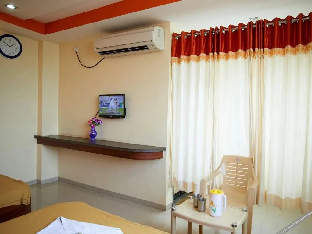 Ширди: Hotel Sai Parth