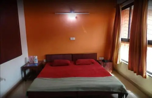 Верем: OYO 2686 Hotel Shaurya
