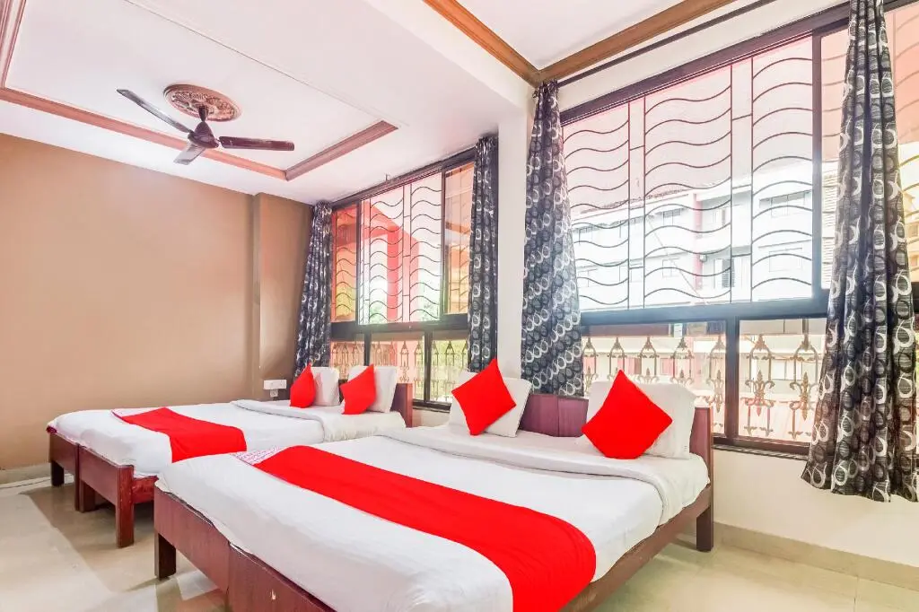 Верем: OYO 2686 Hotel Shaurya
