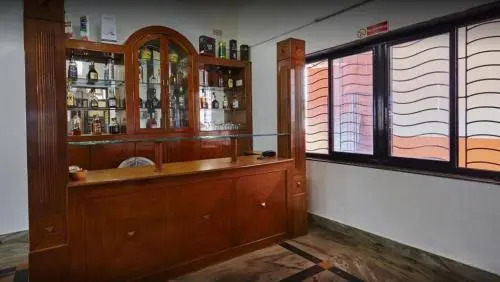 Верем: OYO 2686 Hotel Shaurya