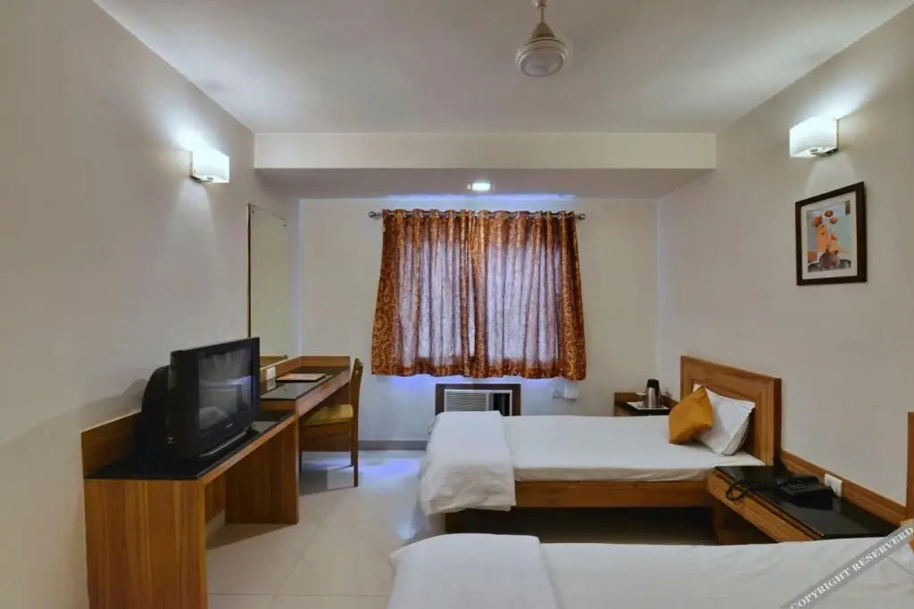 Бхопал: Hotel Mayuri