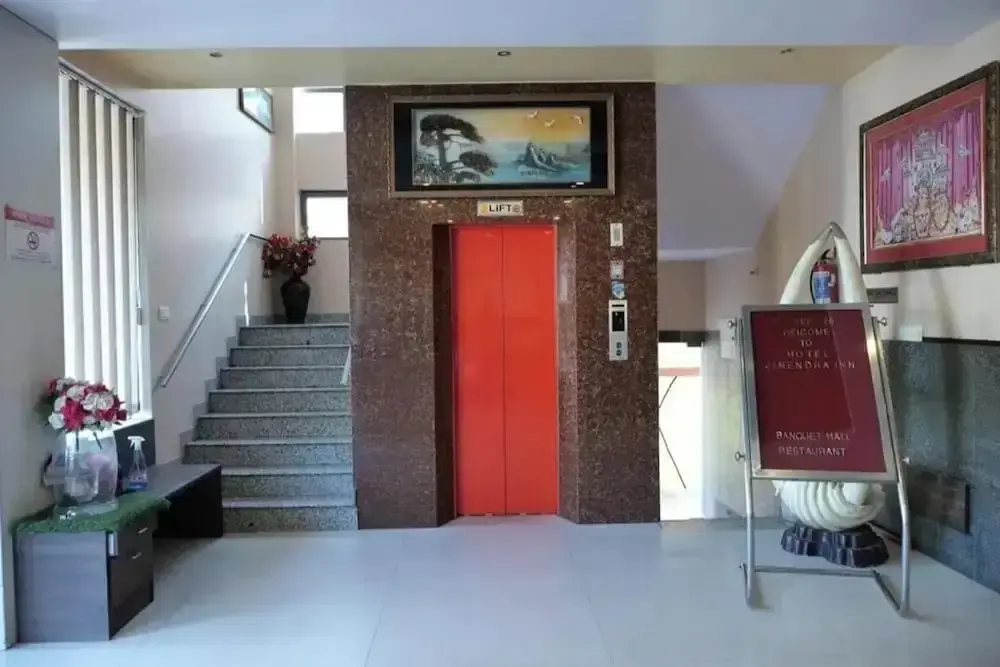 Джайпур: Hotel Jinendra Inn