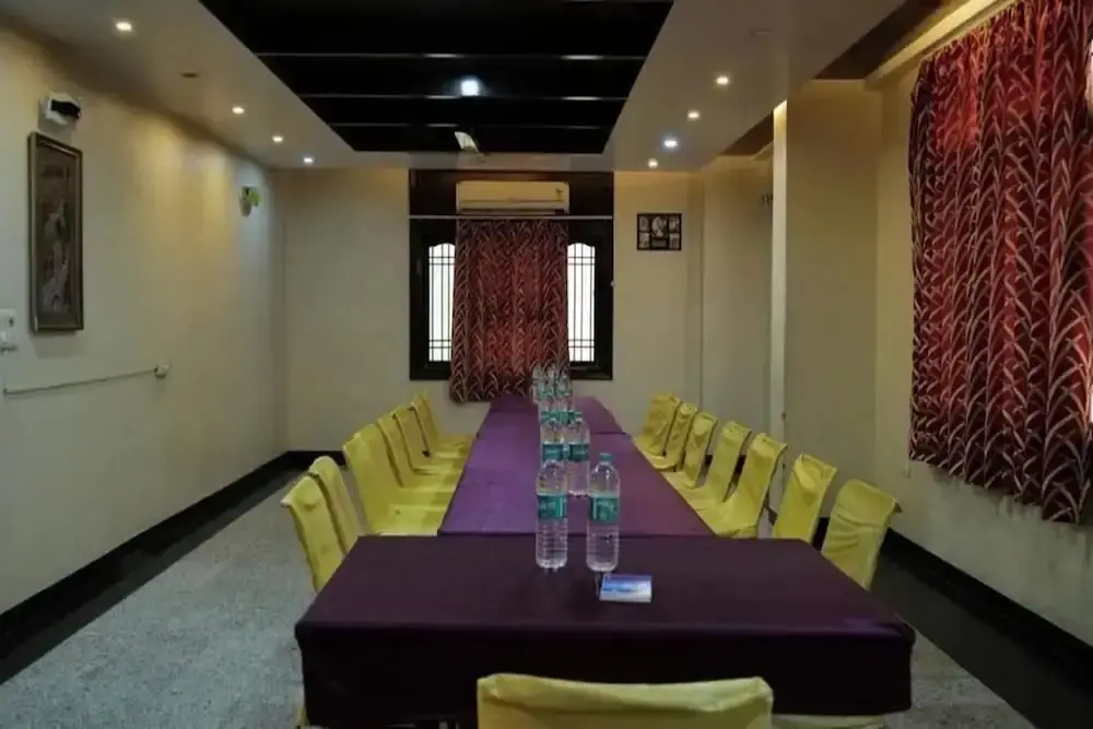 Джайпур: Hotel Jinendra Inn