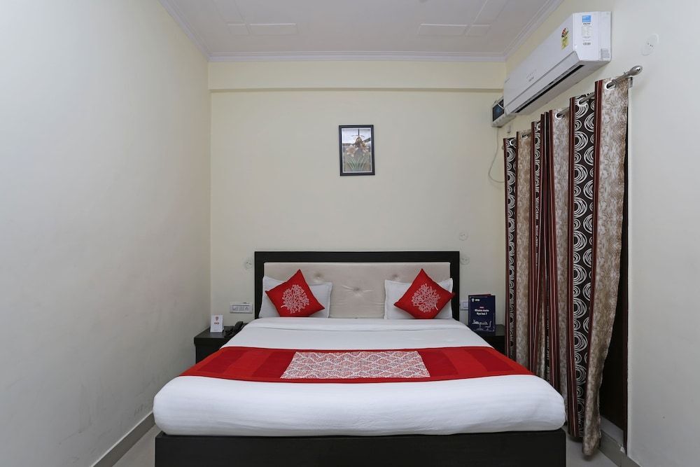 Дехрадун: OYO 5424 Pushpanjali Residency