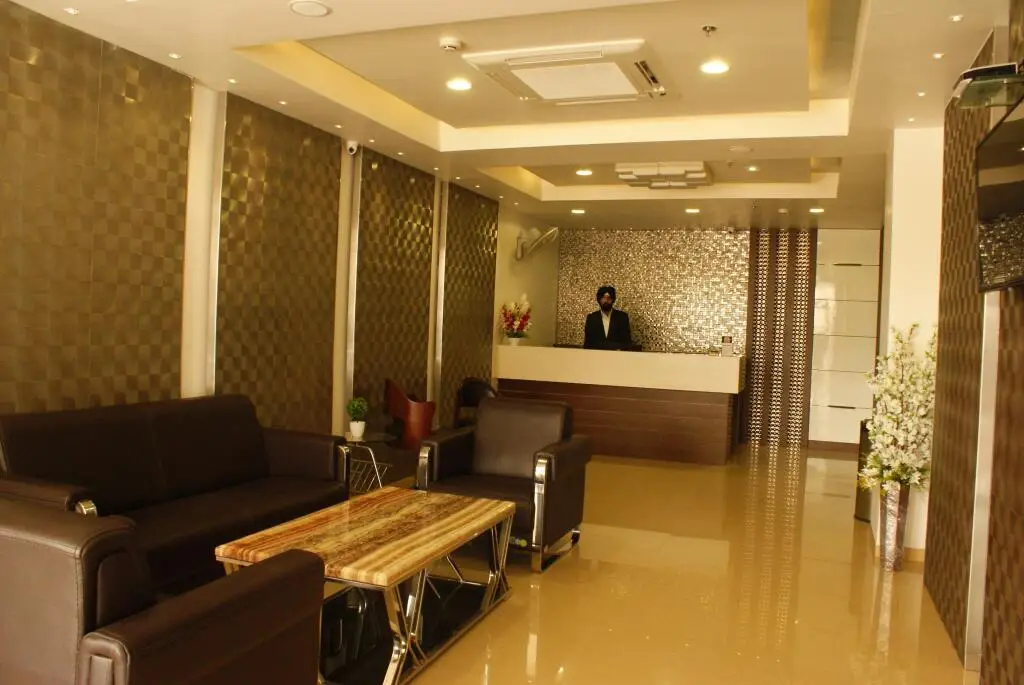 Секундерабад: Ruby Pride Luxury Hotel