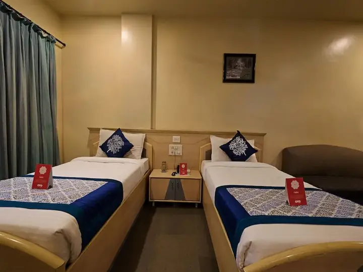 Пимпри-Чинчвад: OYO 9739 Hotel Ratnalok