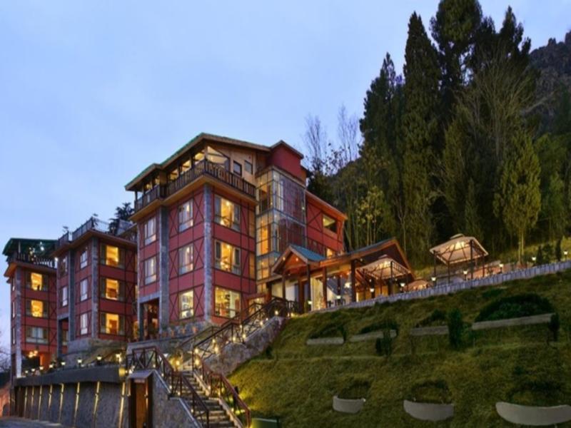 Шринагар: R K Sarovar Portico Hotel