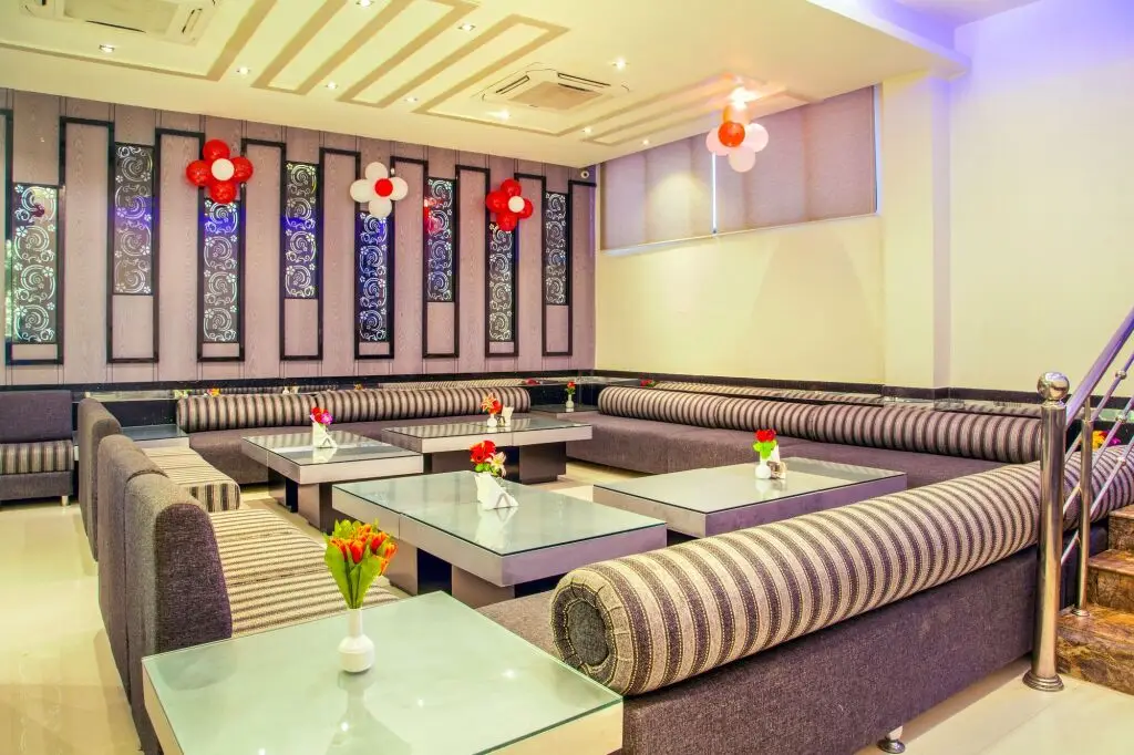 Матхура: Hotel Abhinandan