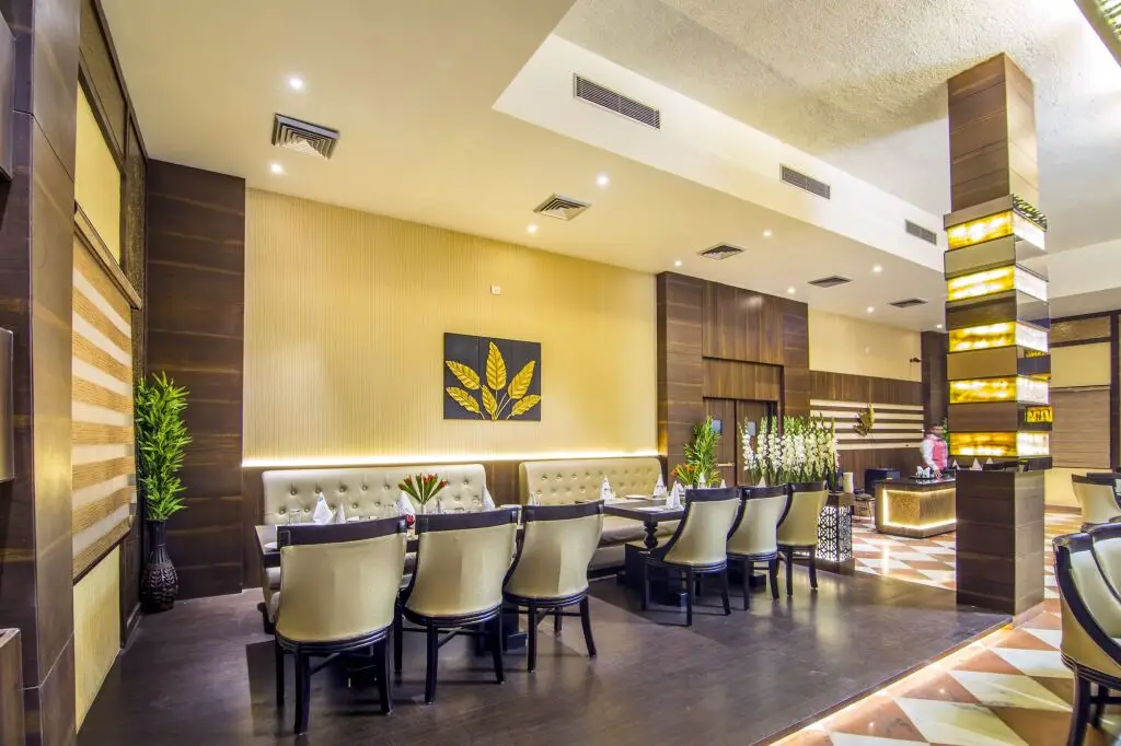 Матхура: Hotel Abhinandan