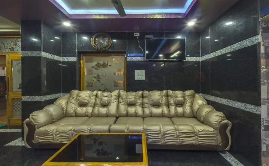 Тирупати: Hotel Kola Grand