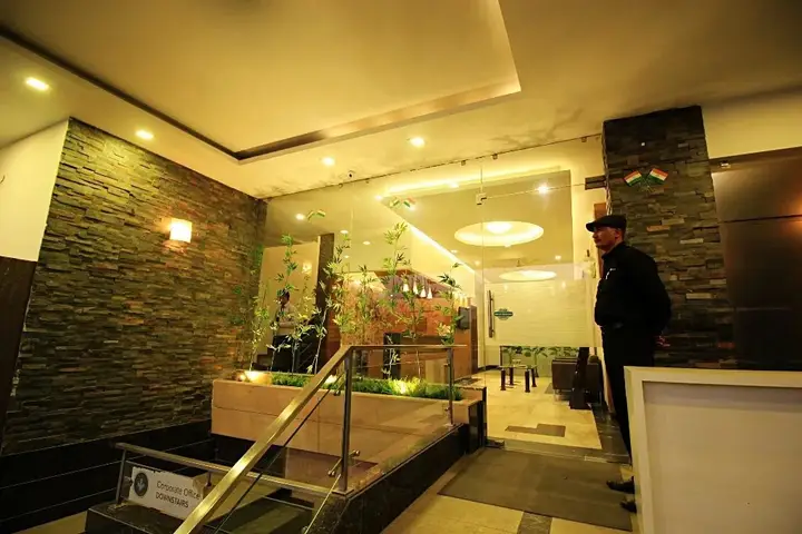 Бхивади: Hotel Inderlok Ananta