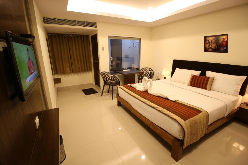 Висакхапатнам: Sri Maharaja Inn