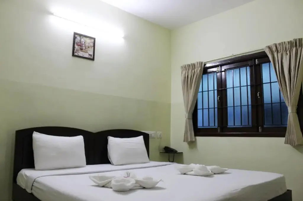 Салем: Hotel KC Yercaud