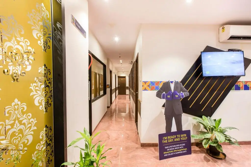 Мумбаи: Super Townhouse Oak Times Square Le Western