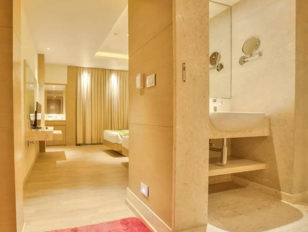 Гувахати: Grand Bhabendra Alay Hotel