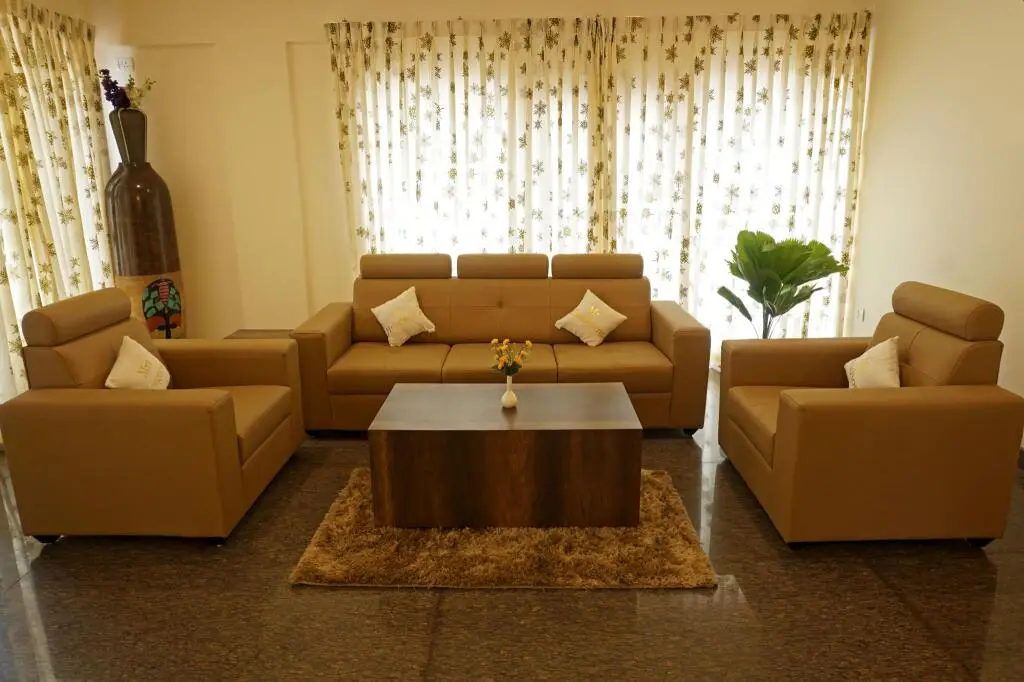Бангалор: Hotel Royal Serenity Kammanahalli