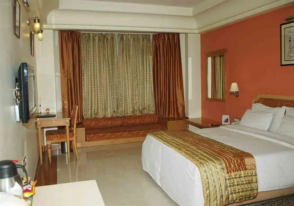 Нью-Дели: Dee Marks Hotel and Resorts