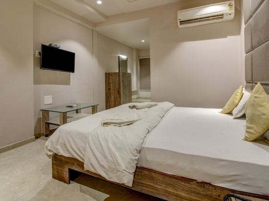 Гандхинагар: Hotel Gokul