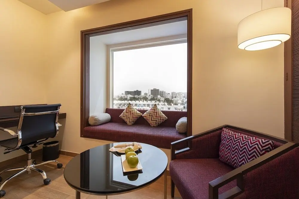 Джайпур: RPJ Hotel Rajkot