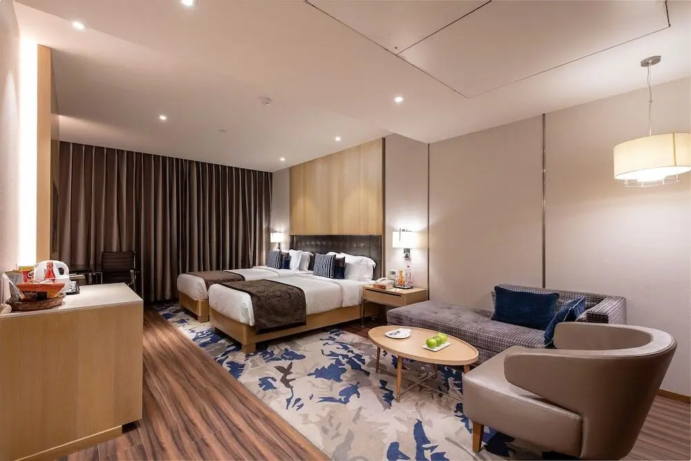 Джайпур: RPJ Hotel Rajkot