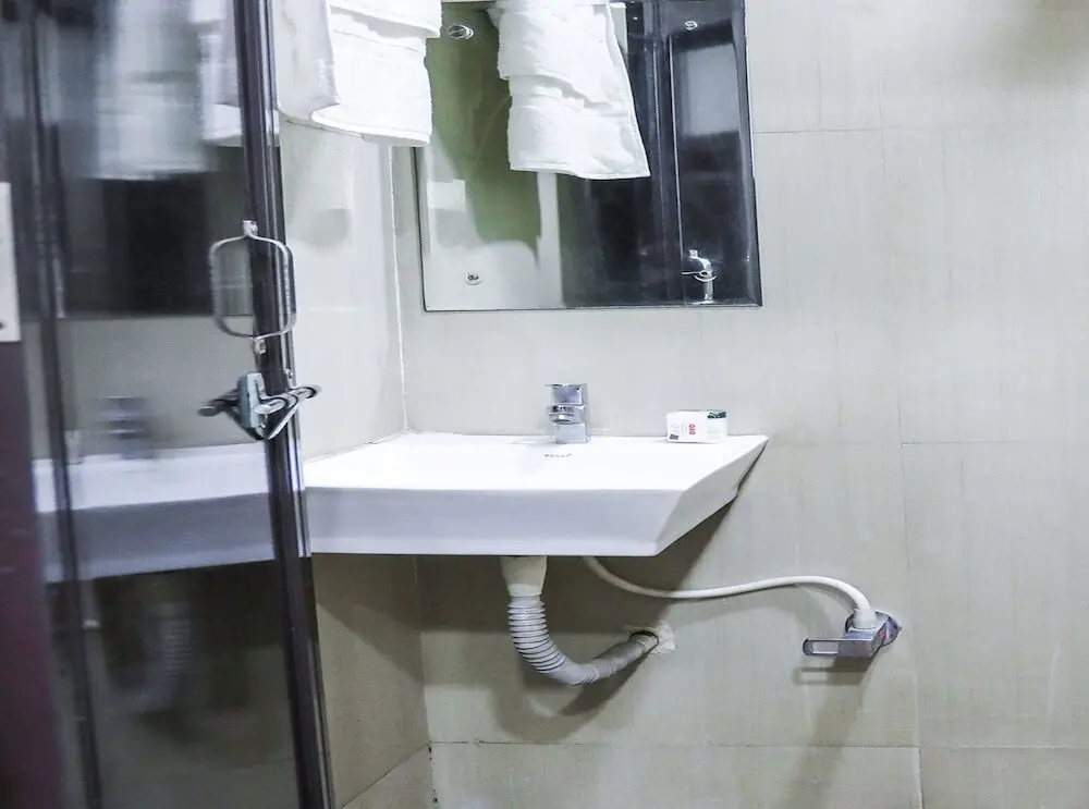 Бхопал: Hotel Madhuram Palace