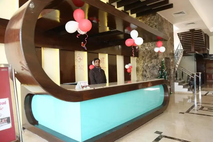 Дехрадун: Hotel Elysee