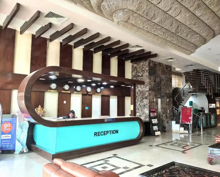 Дехрадун: Hotel Elysee