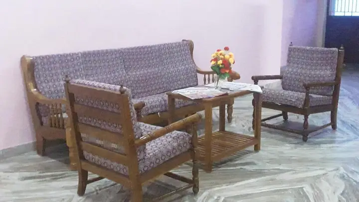 Валпарай: Hotel Saravana Grand