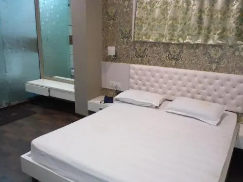 Нави-Мумбай: Darshan Lodging