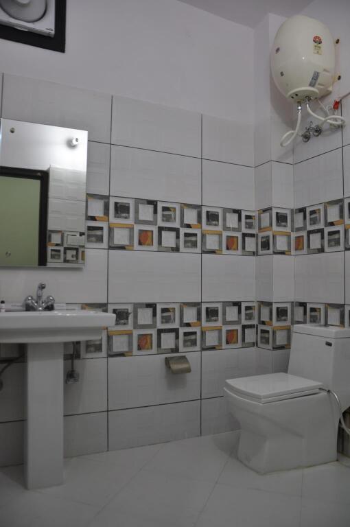 Амритсар: Treebo DS Regency