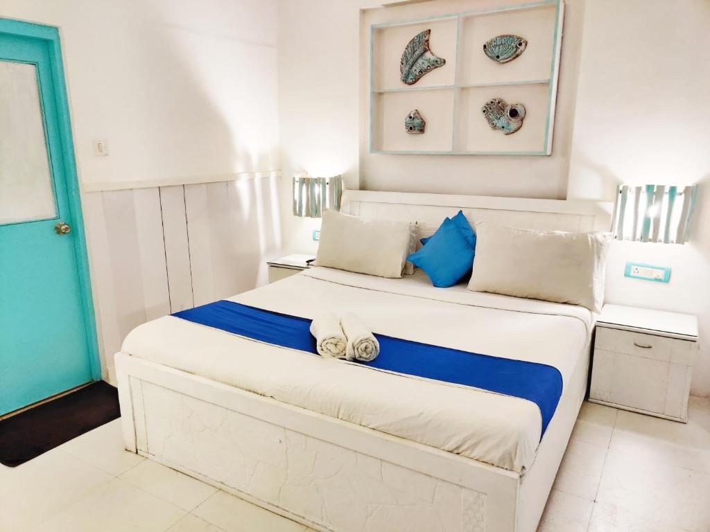 Бага: Eros Boutique Hotel