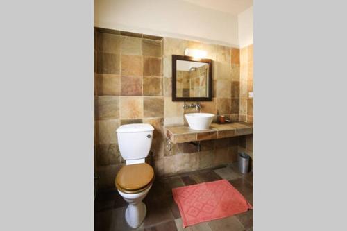 Нью-Дели: G-49 Bed Breakfast