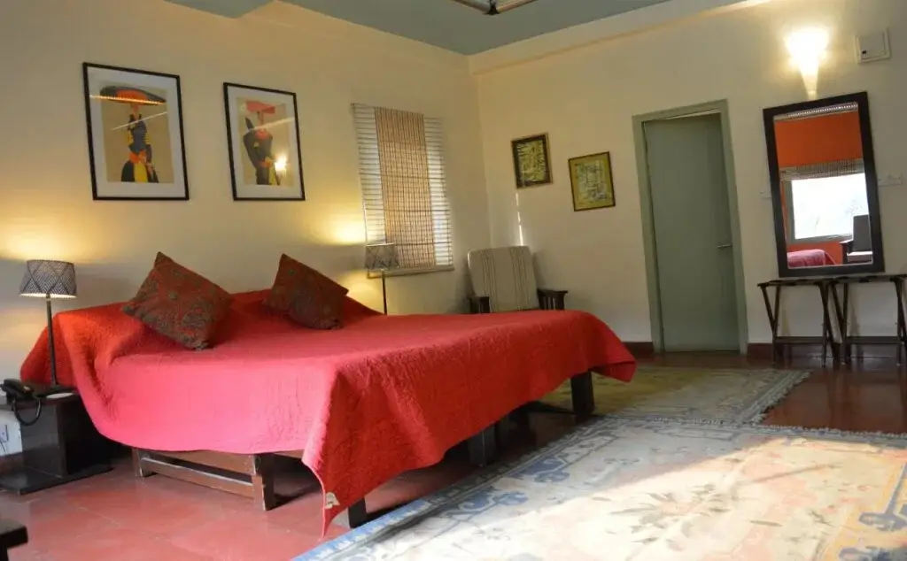 Нью-Дели: G-49 Bed  Breakfast