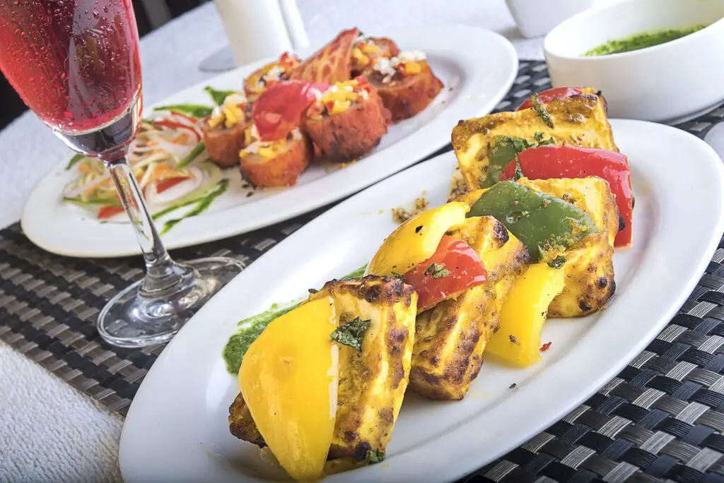 Колката: Regenta Inn Larica