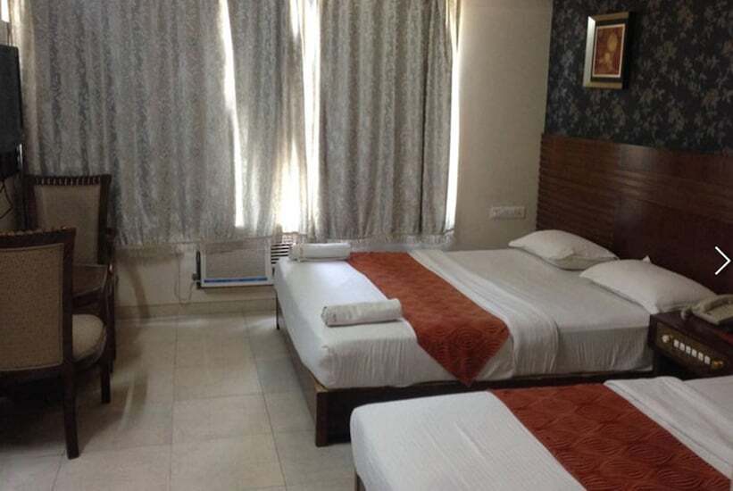 Ширди: Hotel Sai Sangeeta