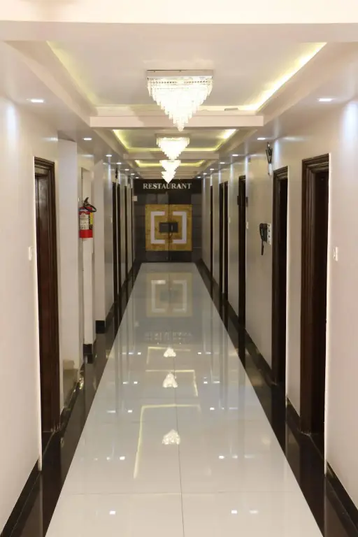 Тхане: Hotel Regency Vasai