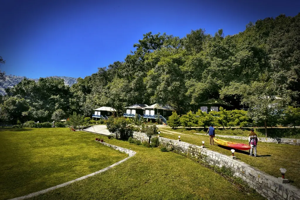 Наинитал: Latitude 29 by The Lake Resort