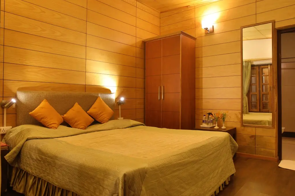 Наинитал: Latitude 29 by The Lake Resort