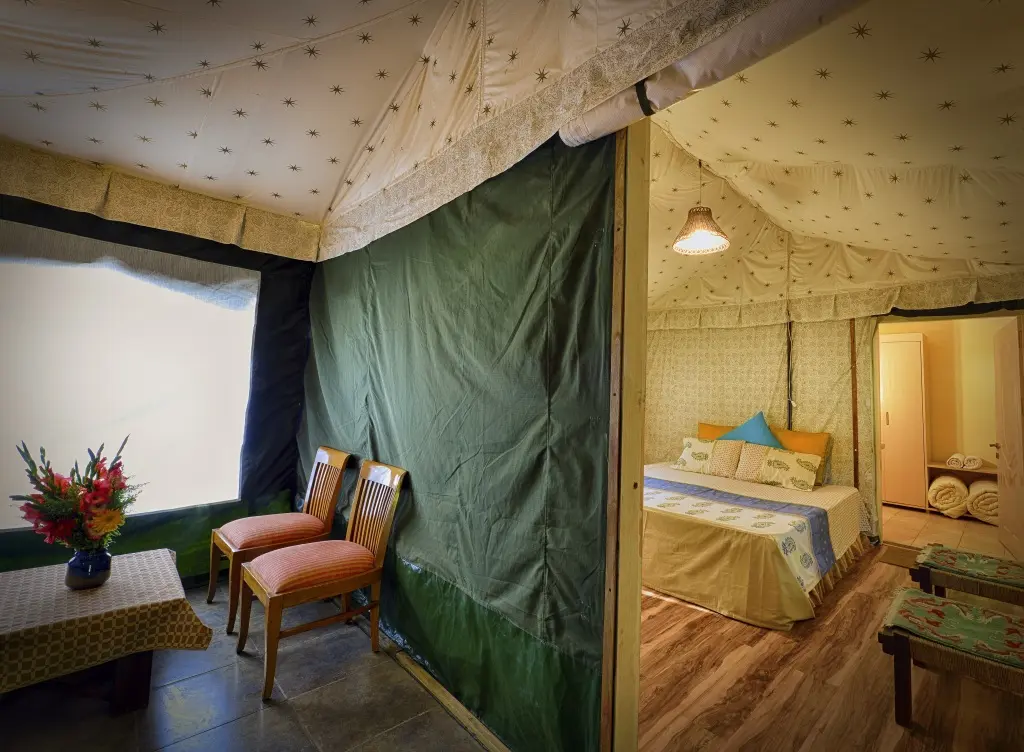 Наинитал: Latitude 29 by The Lake Resort