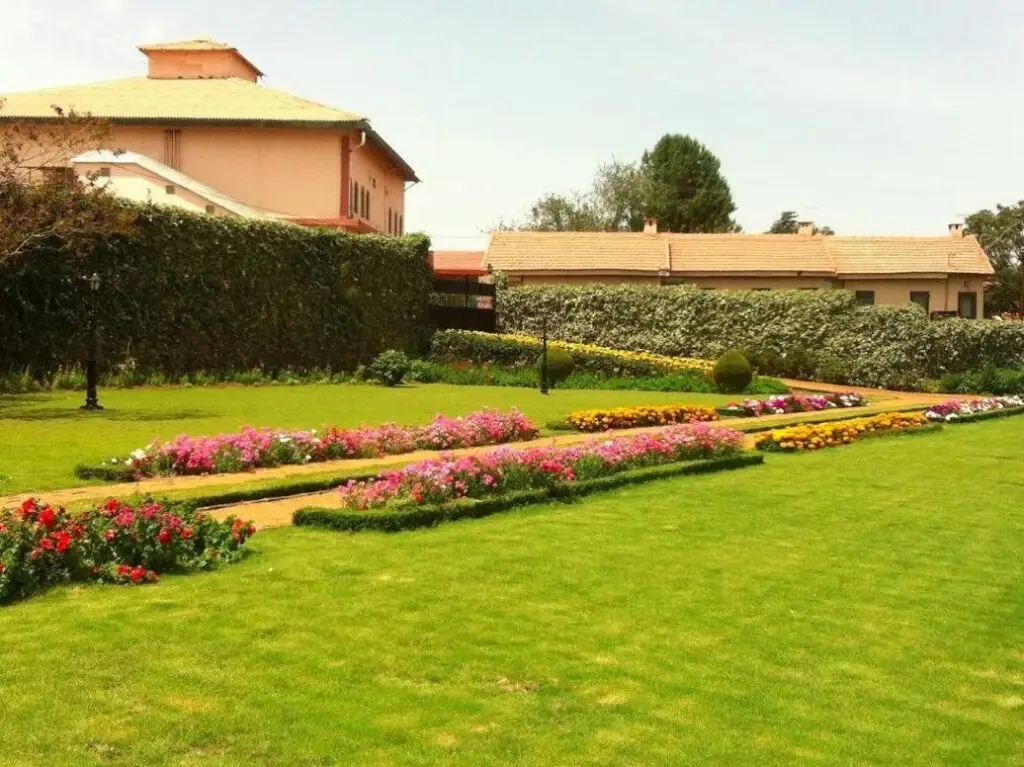 Ути: Hotel Lakeview Ooty