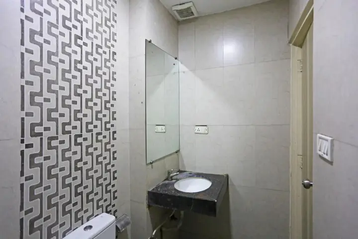 Нью-Дели: Hotel Sterling In Inn