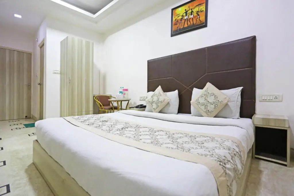 Нью-Дели: Hotel Sterling In Inn